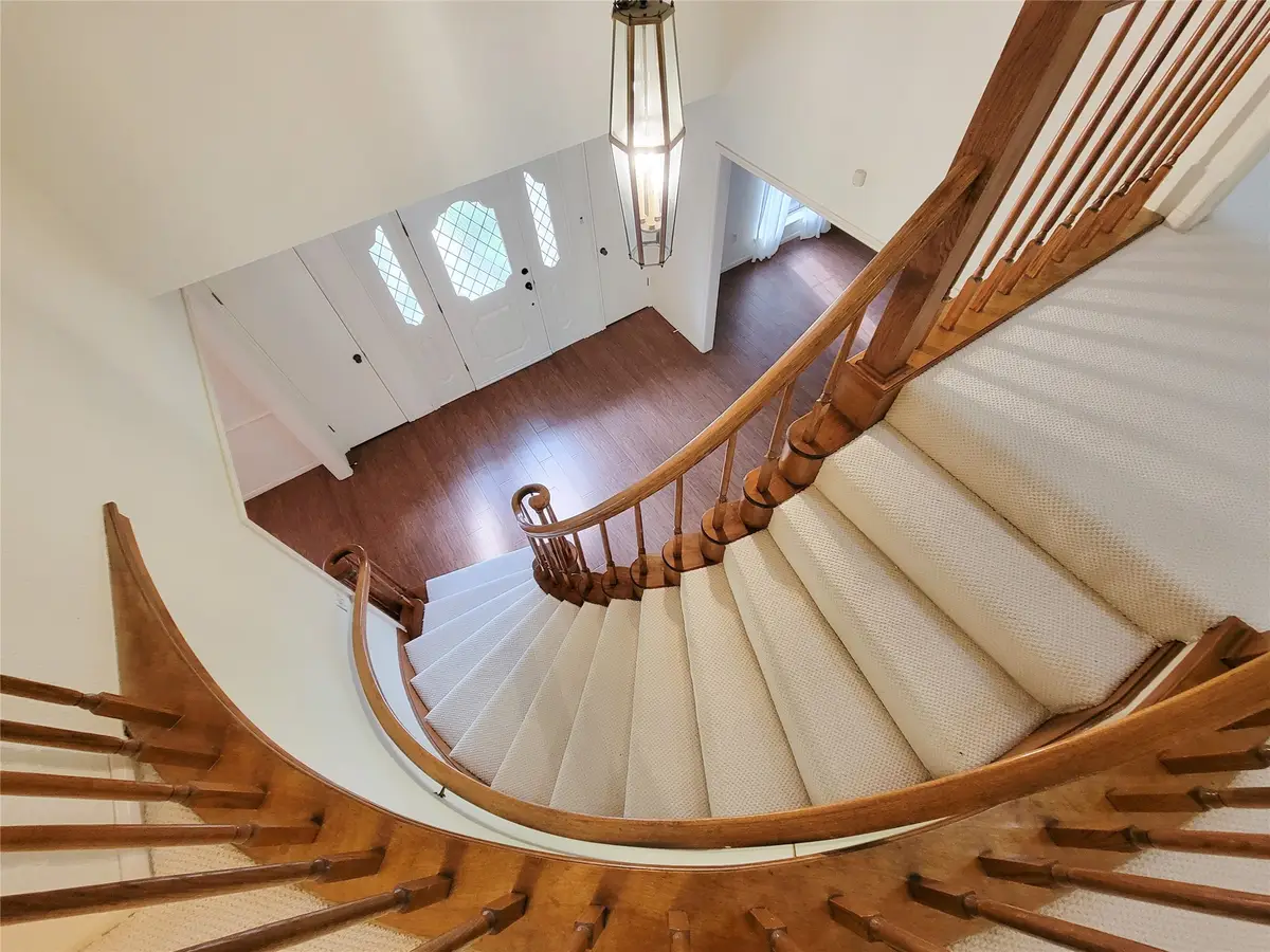 3 Thunderbird Circle, Baytown, TX 77521 - #1
