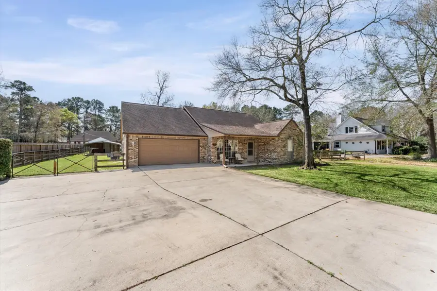 7307 Nickaburr Creek Drive, Magnolia, TX 77354 - #2