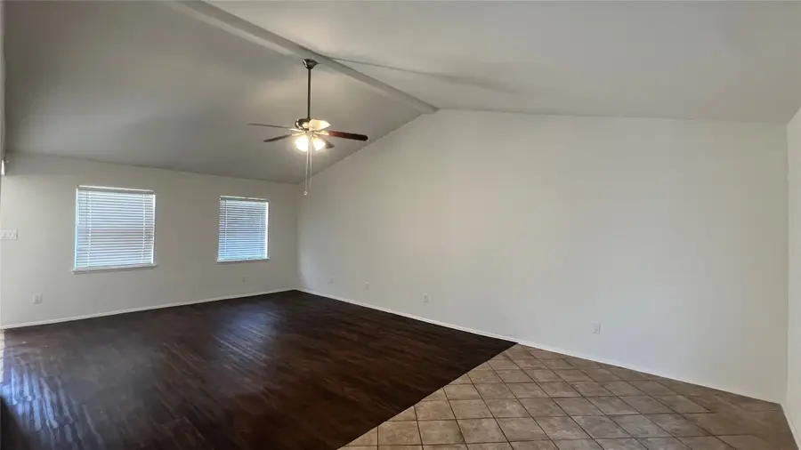 535 Jeff Davis Drive, Richmond, TX 77469 - Image #3