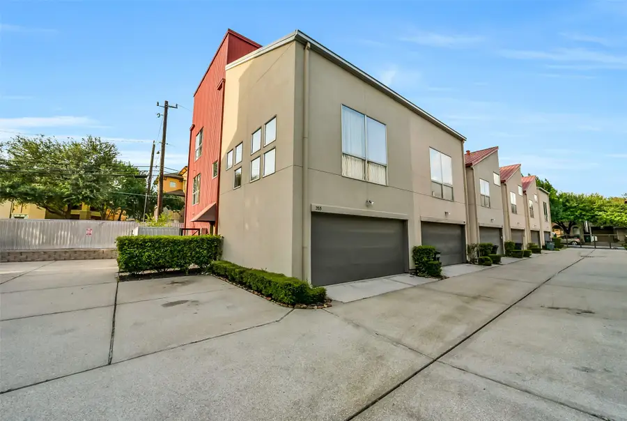 355 Sydnor Street, Houston, TX 77020 - #3