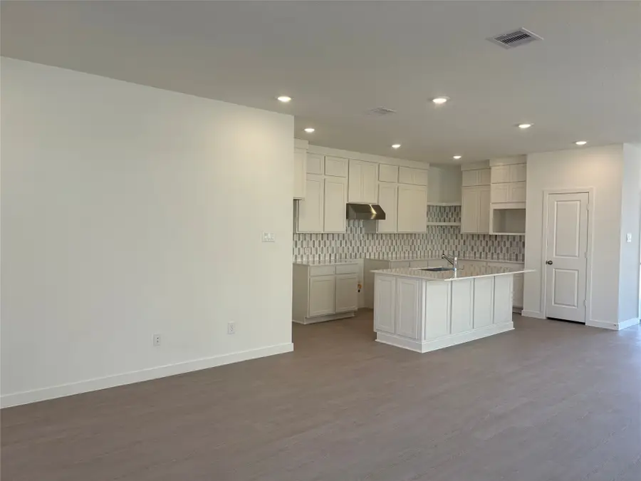 29018 Bison Haven Drive, Hockley, TX 77447 - Image #3