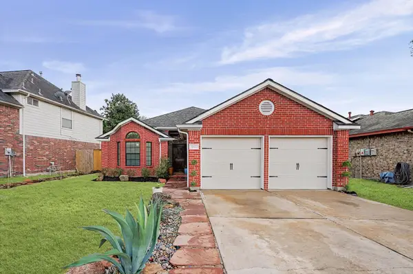 5027 E Fallen Bough Drive, Houston, TX 77041