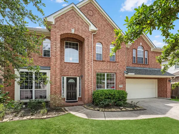 2505 Twisting Pine Court, Houston, TX 77345