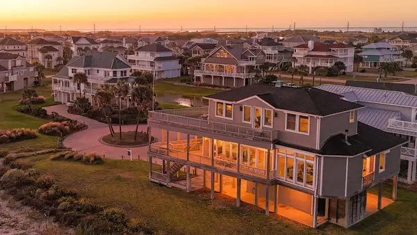 4219 Silver Reef, Galveston, TX 77554