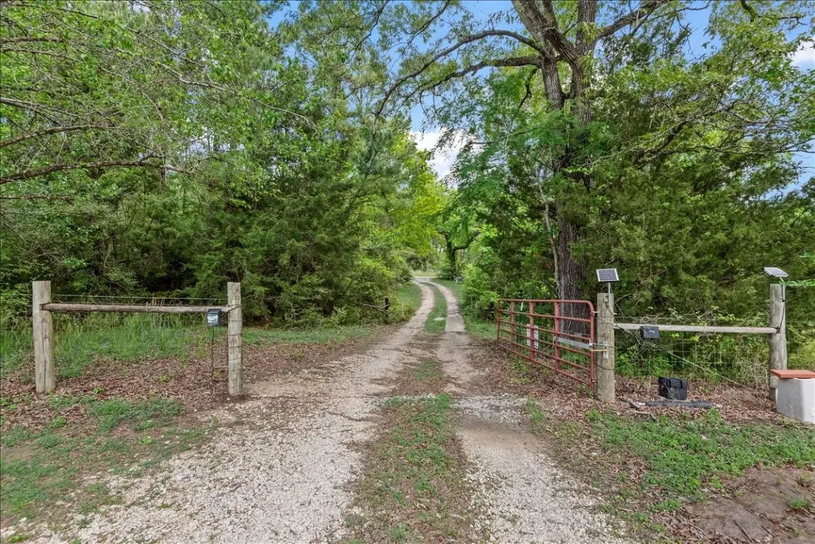8172 County Road 208, Navasota, TX 77868 - #1