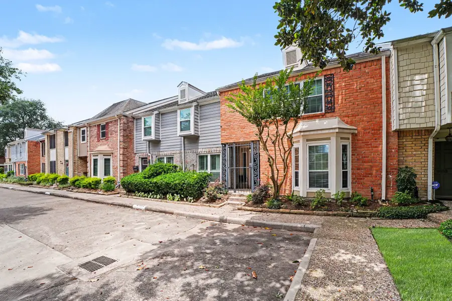 1661 W Sam Houston Parkway S, Houston, TX 77042 - #2