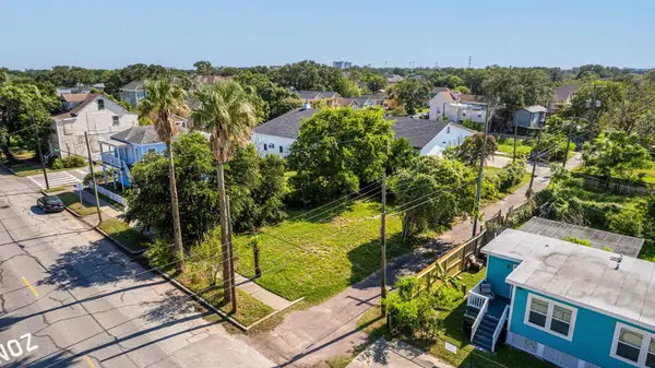 1513 35th Street, Galveston, TX 77550