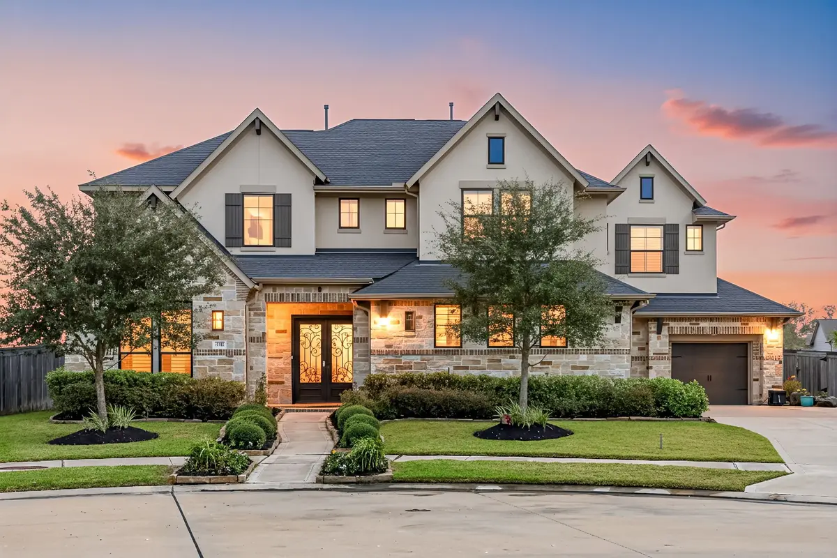 2230 Azure Spring Drive, Missouri City, TX 77459 - Image #1