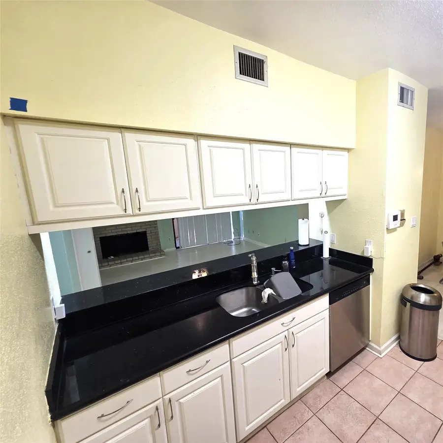 8100 Cambridge Street #9, Houston, TX 77054 - #2