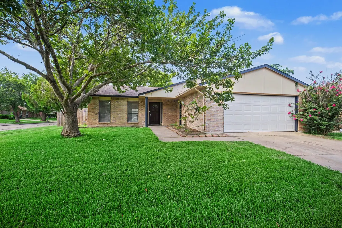 6713 Tara Drive, Richmond, TX 77469 - #1