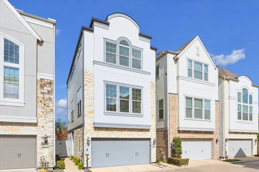 6710 Sussex Manor Street, Houston, TX 77055 - #2