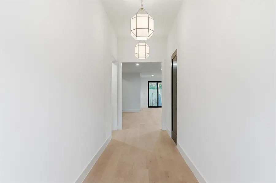 2023 Viking Dr Drive, Houston, TX 77018 - #3