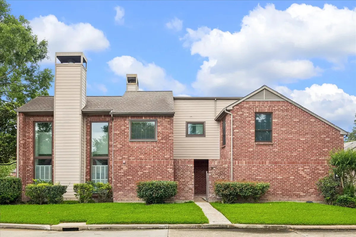 7447 Cambridge Street #32, Houston, TX 77054 - #1