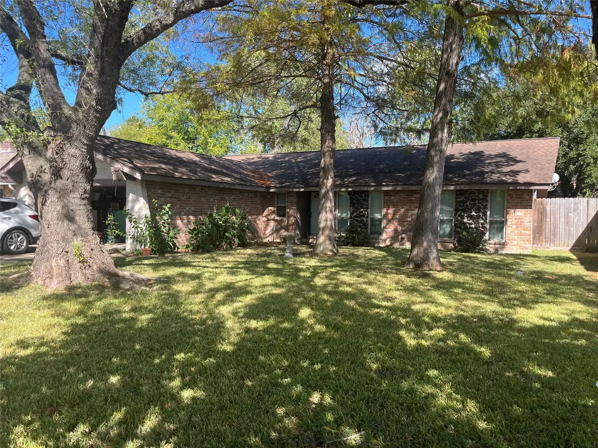 11702 Ensbrook Drive, Houston, TX 77099 - Image #1
