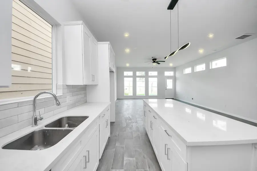 7902 Parnell Street #A, Houston, TX 77051 - #3