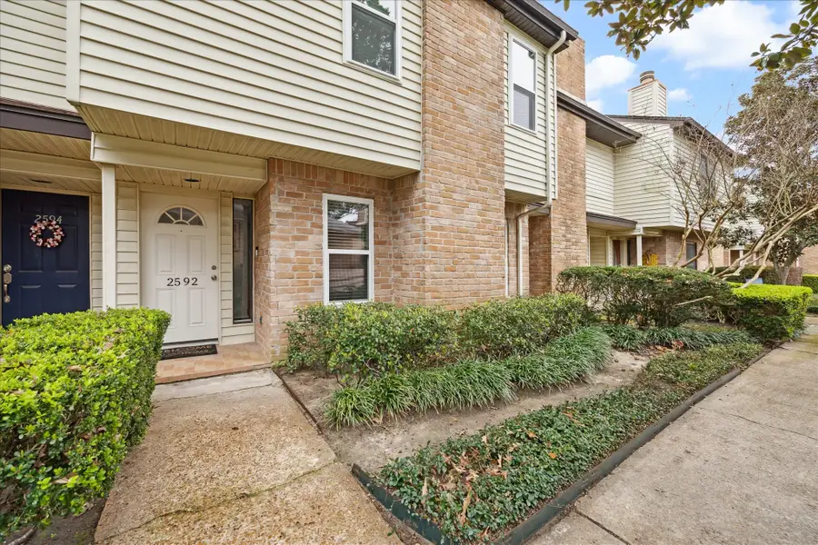 2592 Bering, Houston, TX 77057 - Image #2