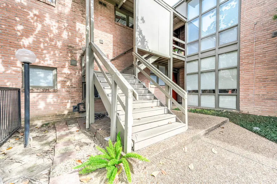 5220 Memorial Drive #5220, Houston, TX 77007 - #3