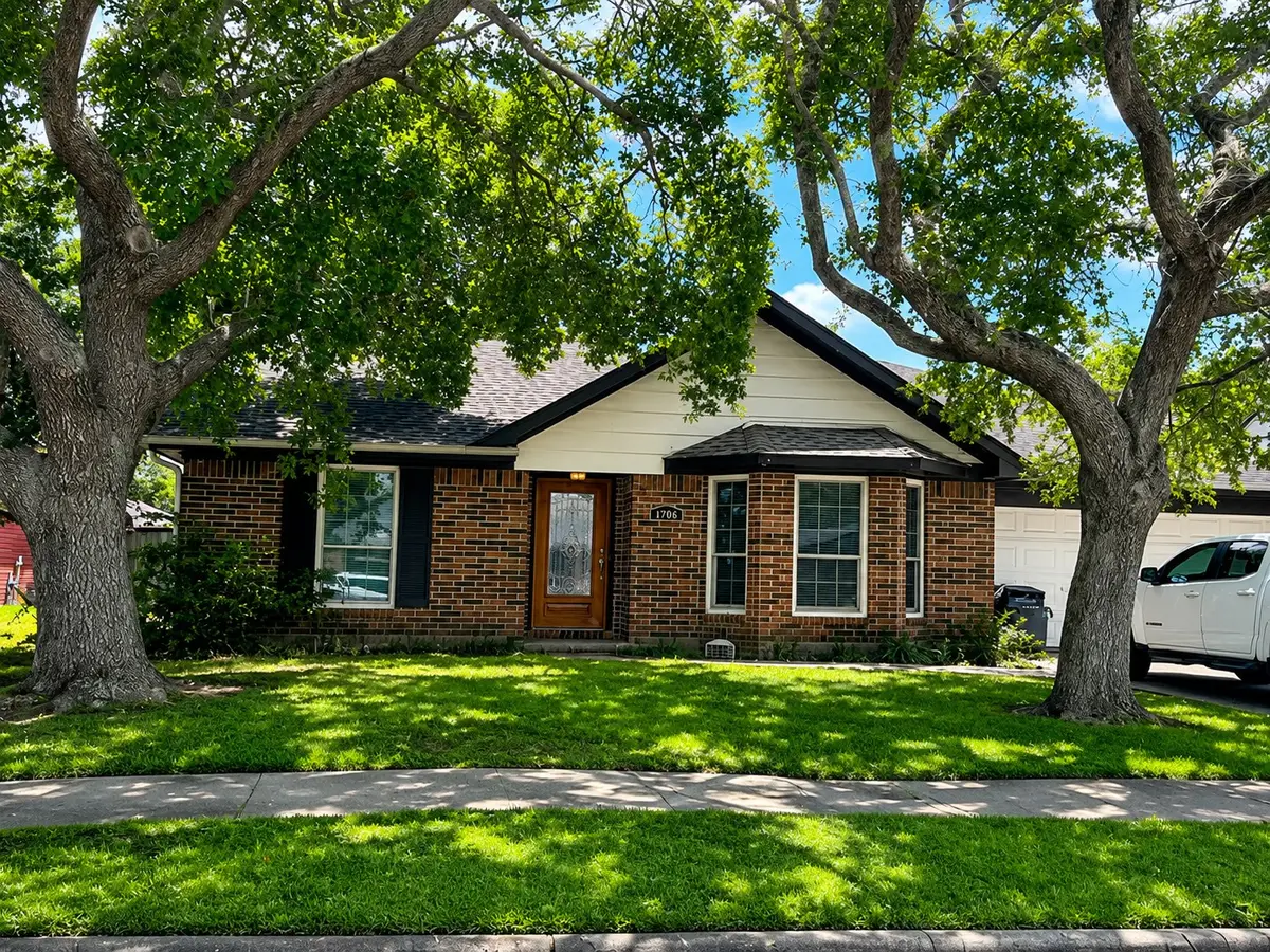 4905 Glenview Drive, La Porte, TX 77571 - #1