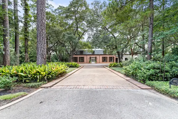 1495 Thomas Road, Beaumont, TX 77706