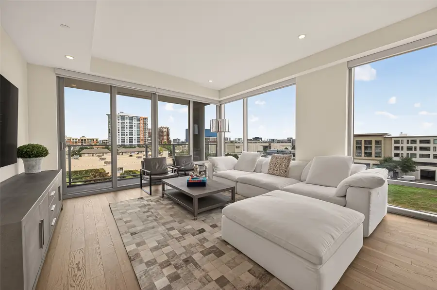 2047 Westcreek Lane #606, Houston, TX 77027 - #3