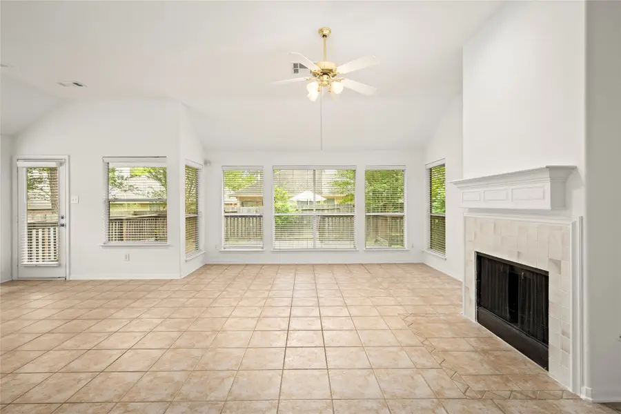 142 S Veranda Ridge Drive, The Woodlands, TX 77382 - #3