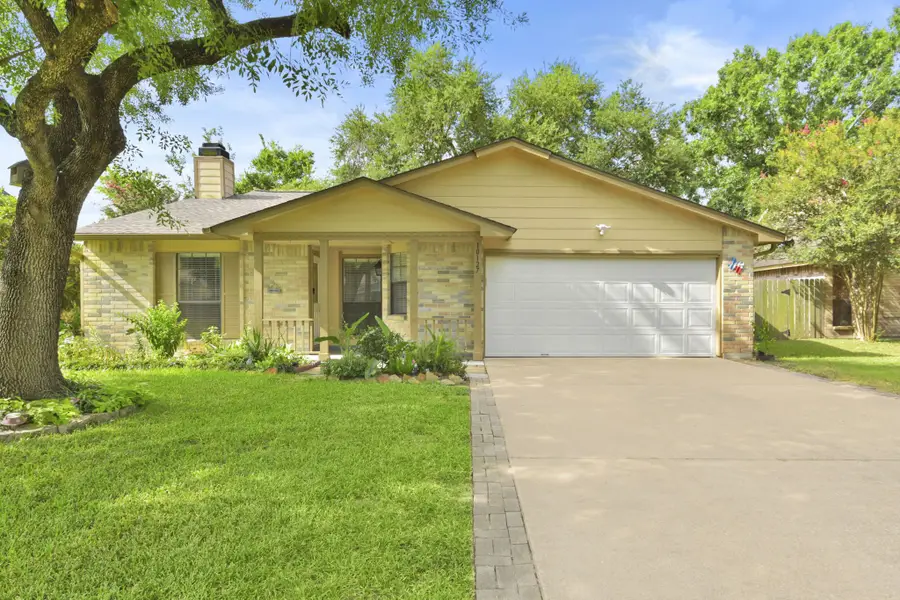 10127 Green Valley Lane, Houston, TX 77064 - Image #2