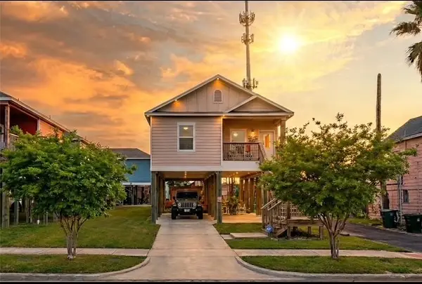 710 35th Street, Galveston, TX 77550