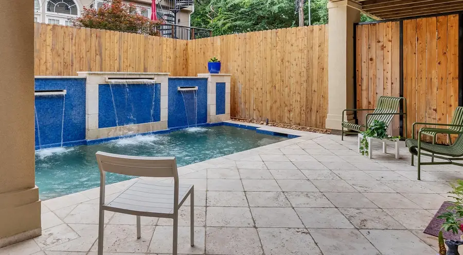 6410 Rodrigo Street #B, Houston, TX 77007 - #3