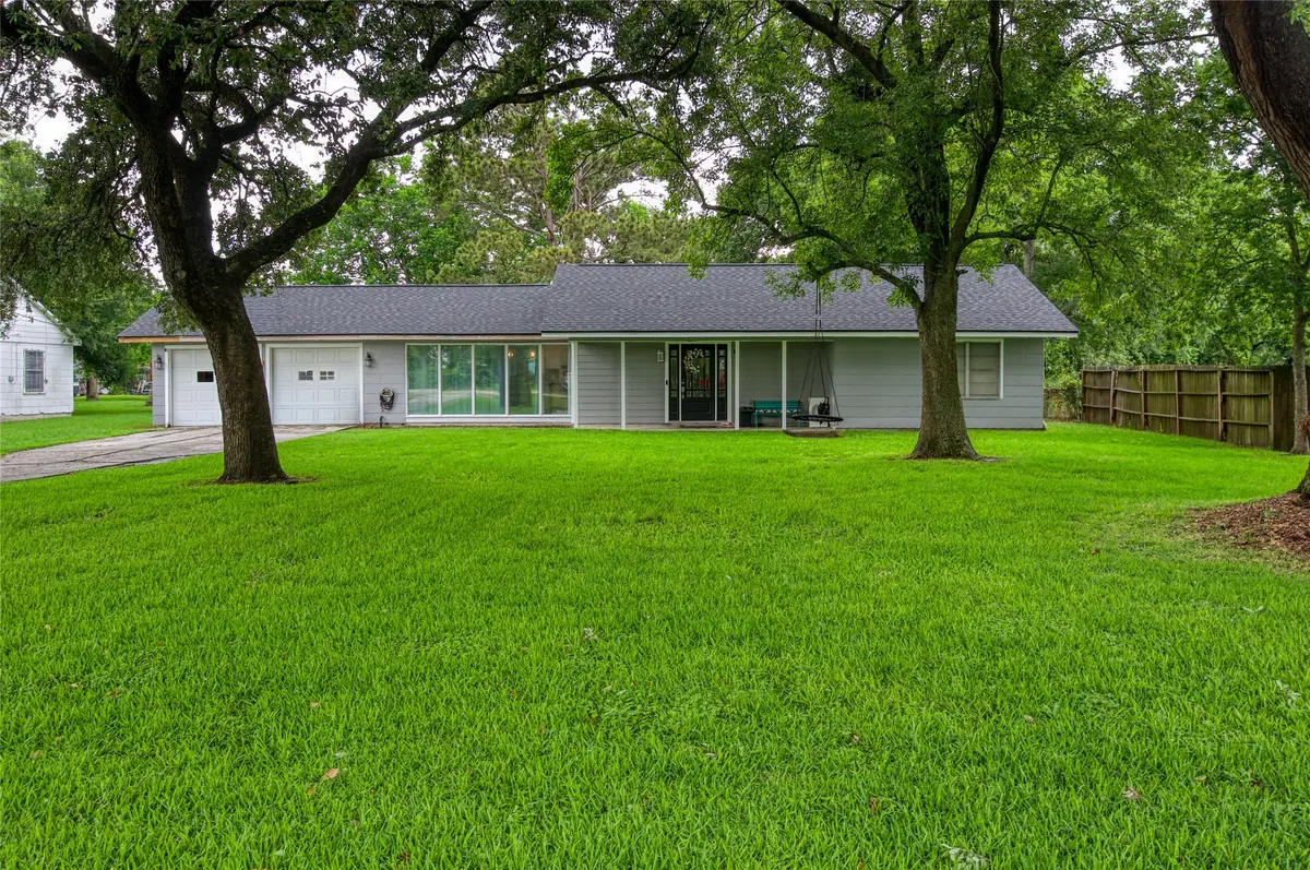 106 Crow Road, Baytown, TX 77520 - #1