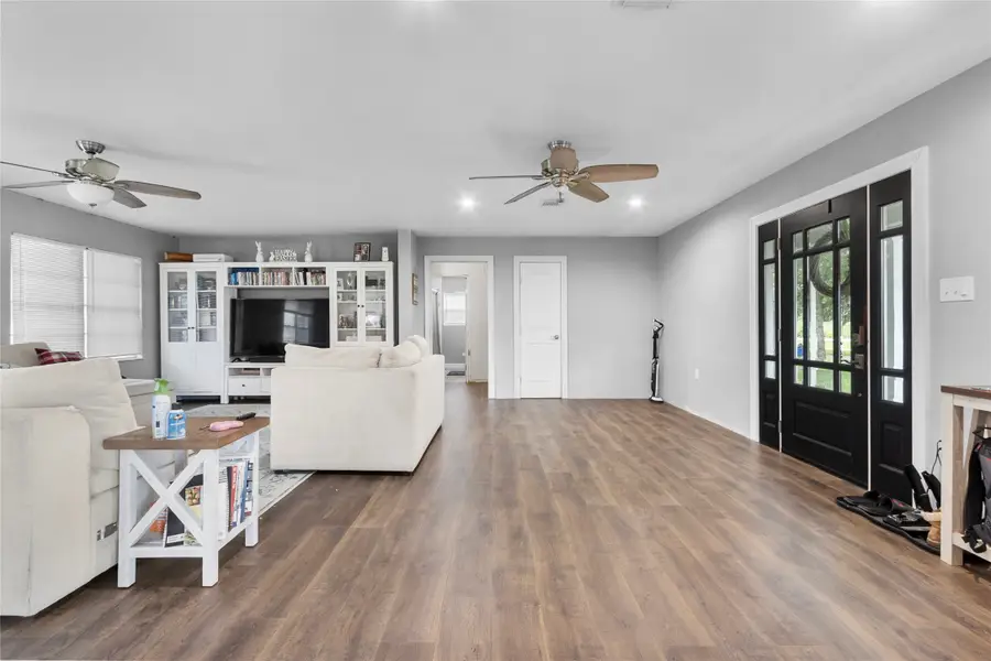 106 Crow Road, Baytown, TX 77520 - #2