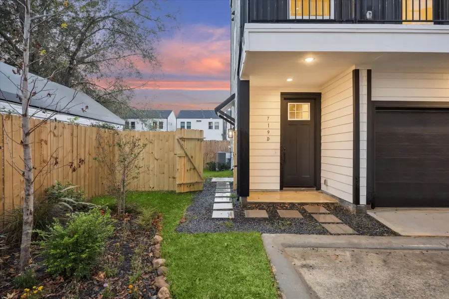 719 Thornton Road #D, Houston, TX 77018 - #2