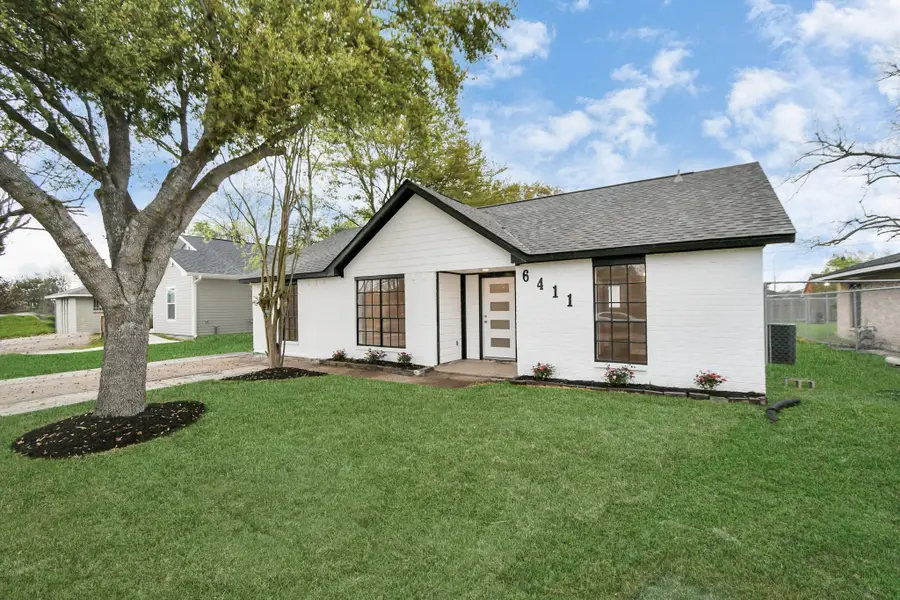 6411 Hollow Oaks Drive, Houston, TX 77050 - Image #3