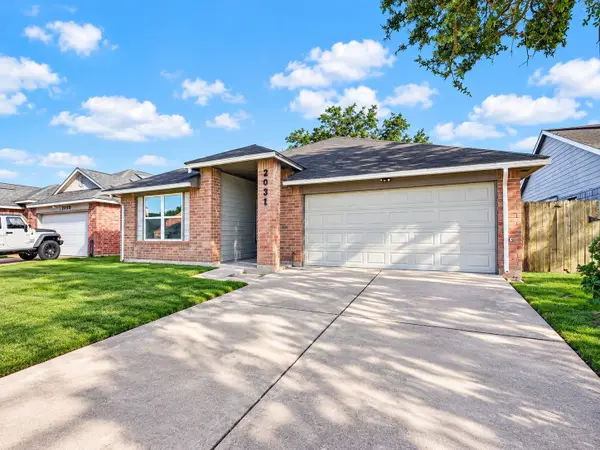 2031 Hickory Glen Drive, Missouri City, TX 77489