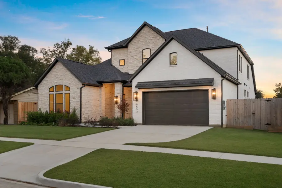 8553 Western Drive, Houston, TX 77055 - Image #3