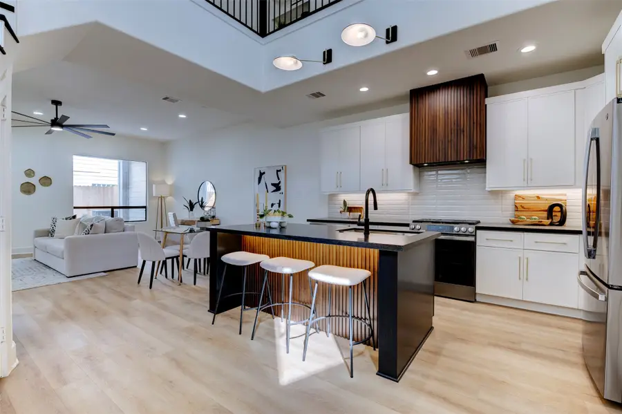5230 Cornish Street, Houston, TX 77007 - #3