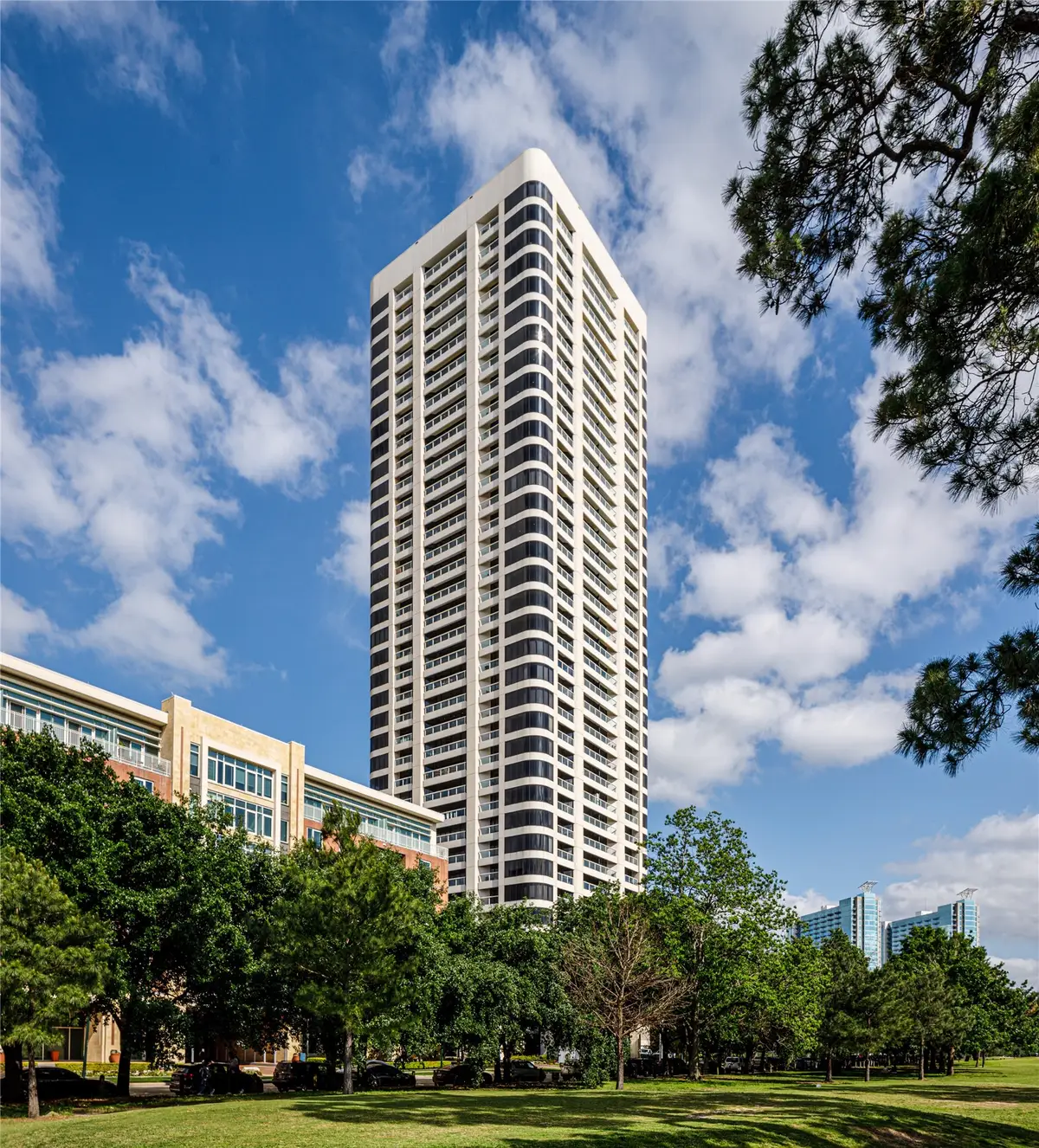 1701 Hermann Drive #21F, Houston, TX 77004 - #1