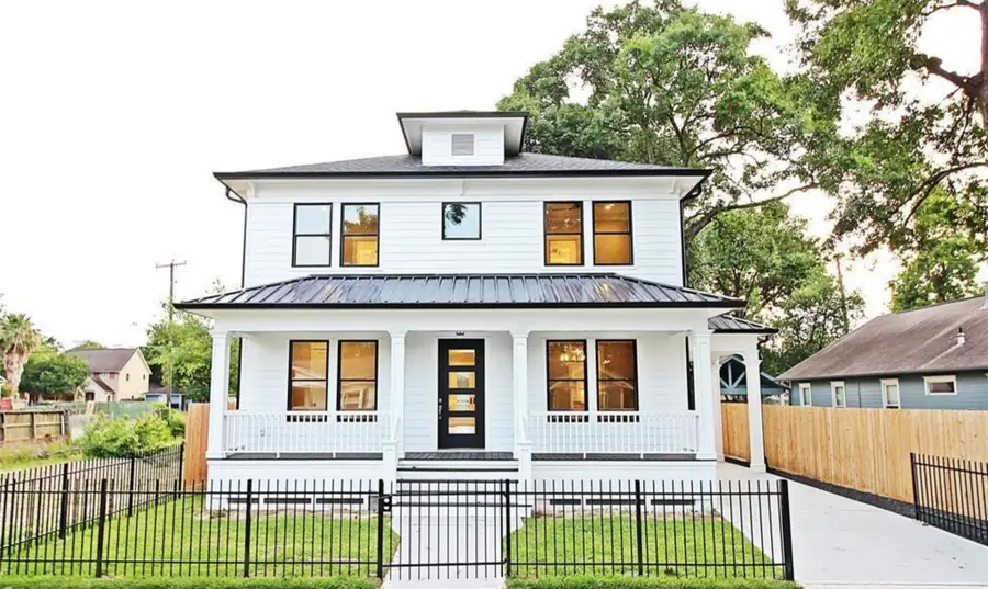 1102 Usener Street, Houston, TX 77009 - Image #2
