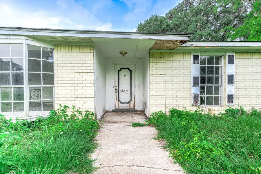 2719 Fm 524, Sweeny, TX 77480 - #2