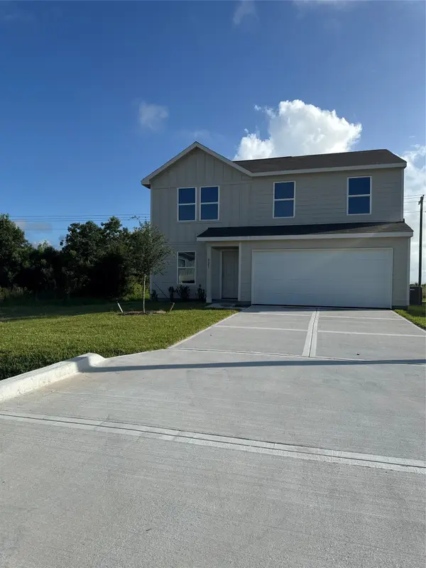 227 Road 5821, Cleveland, TX 77327