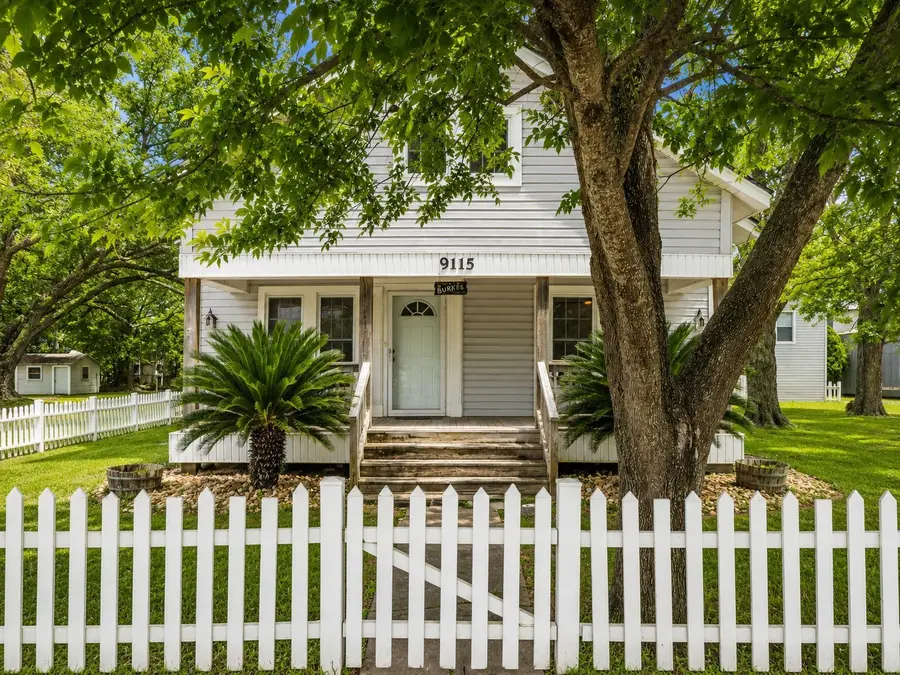 9115 Main Street, Needville, TX 77461 - #3
