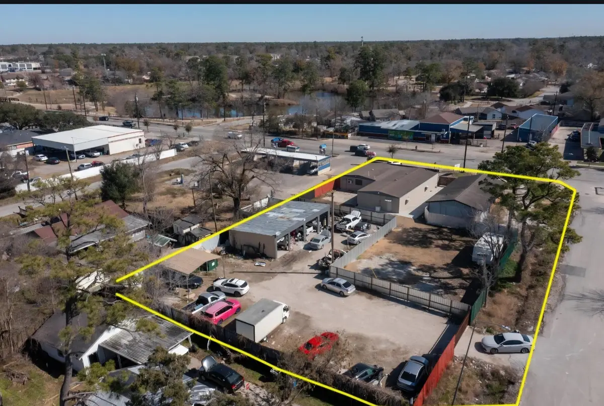 9205 Mesa Drive, Houston, TX 77028 - #1