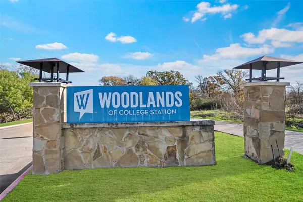 1725 Harvey Mitchell Parkway S #1534, College Station, TX 77840