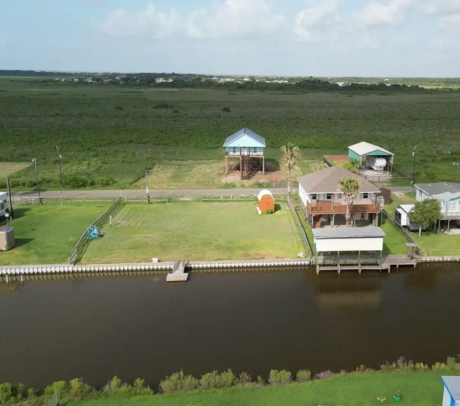 188-189 County Road 299 Heron, Sargent, TX 77414 - #2