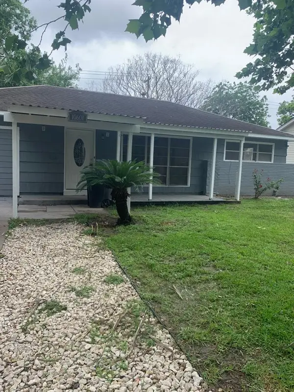 10601 Ambursen Street, Houston, TX 77034