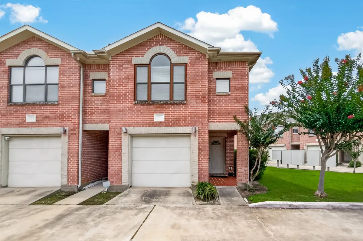 5941 South Loop E #104, Houston, TX 77033 - #1