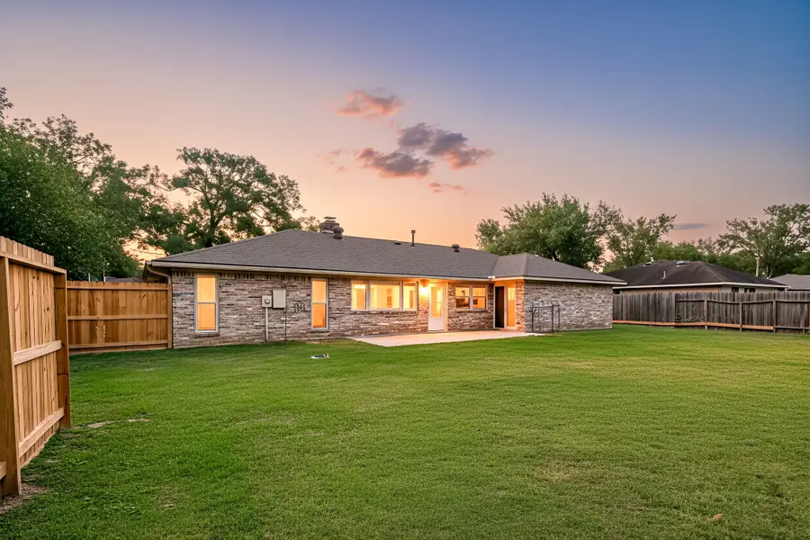 806 S Hyannis Port Street, Crosby, TX 77532 - Image #3