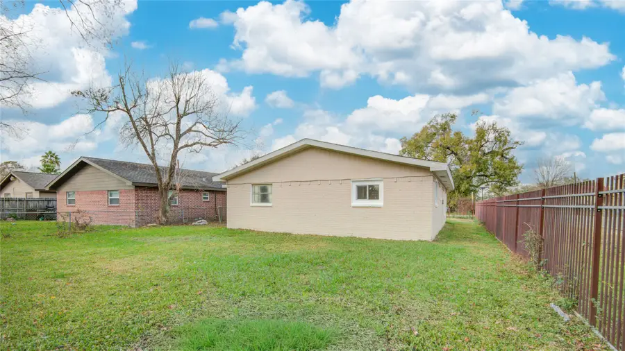 14450 Victoria Street, Houston, TX 77015 - #3