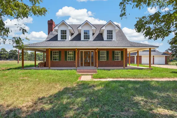 1189 W Fm 861, Elkhart, TX 75839