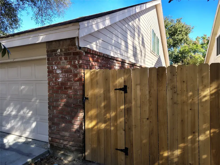 12714 Palm Desert Lane Lane, Houston, TX 77099 - Image #3