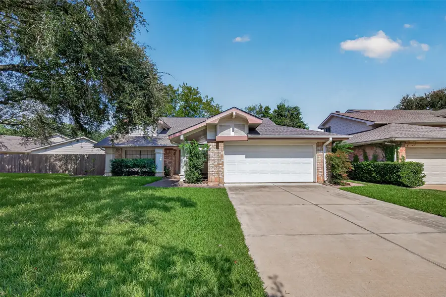 2215 Brook View Lane, Sugar Land, TX 77479 - #3